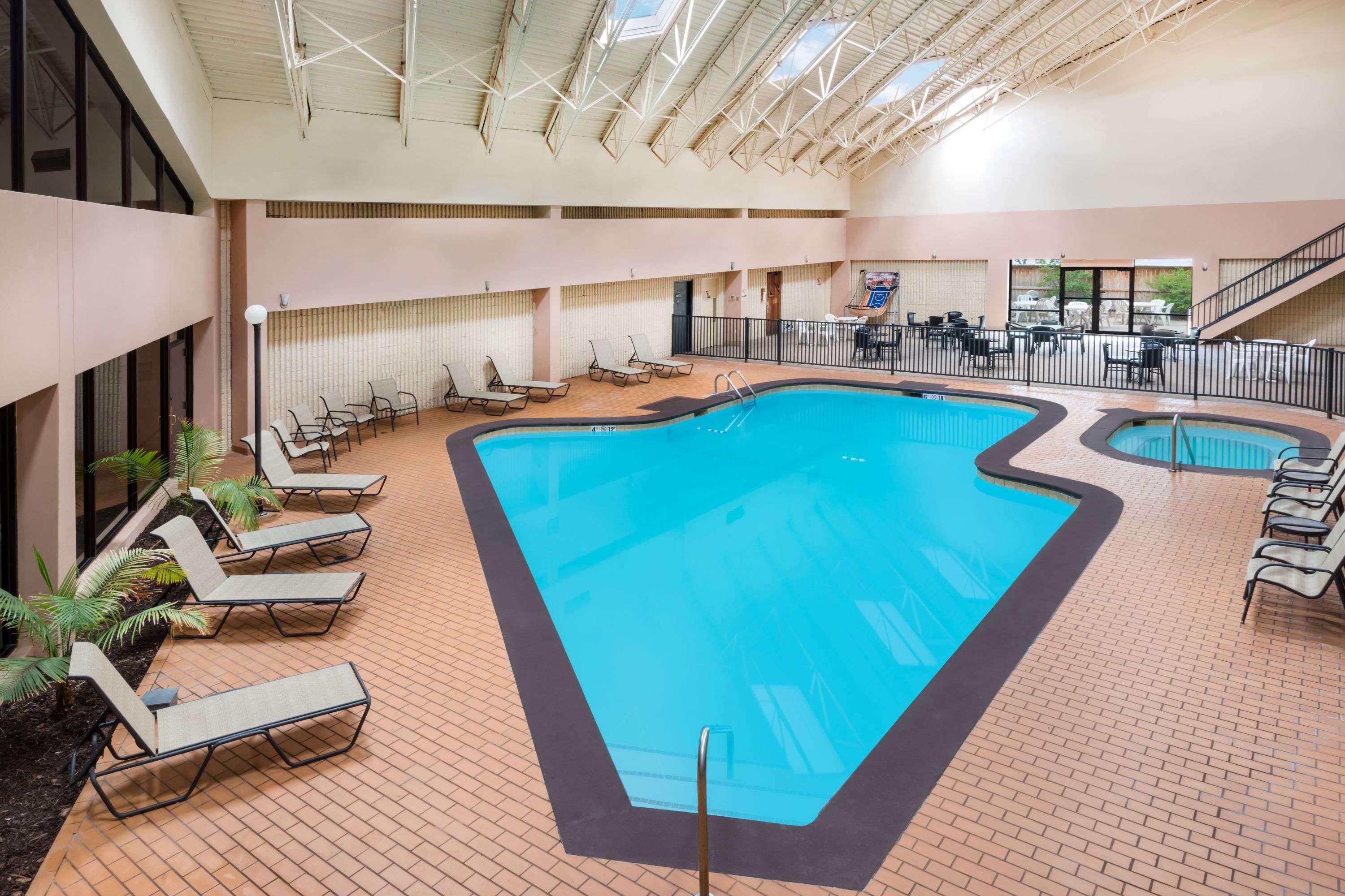 Wyndham Garden Stillwater Kültér fotó
